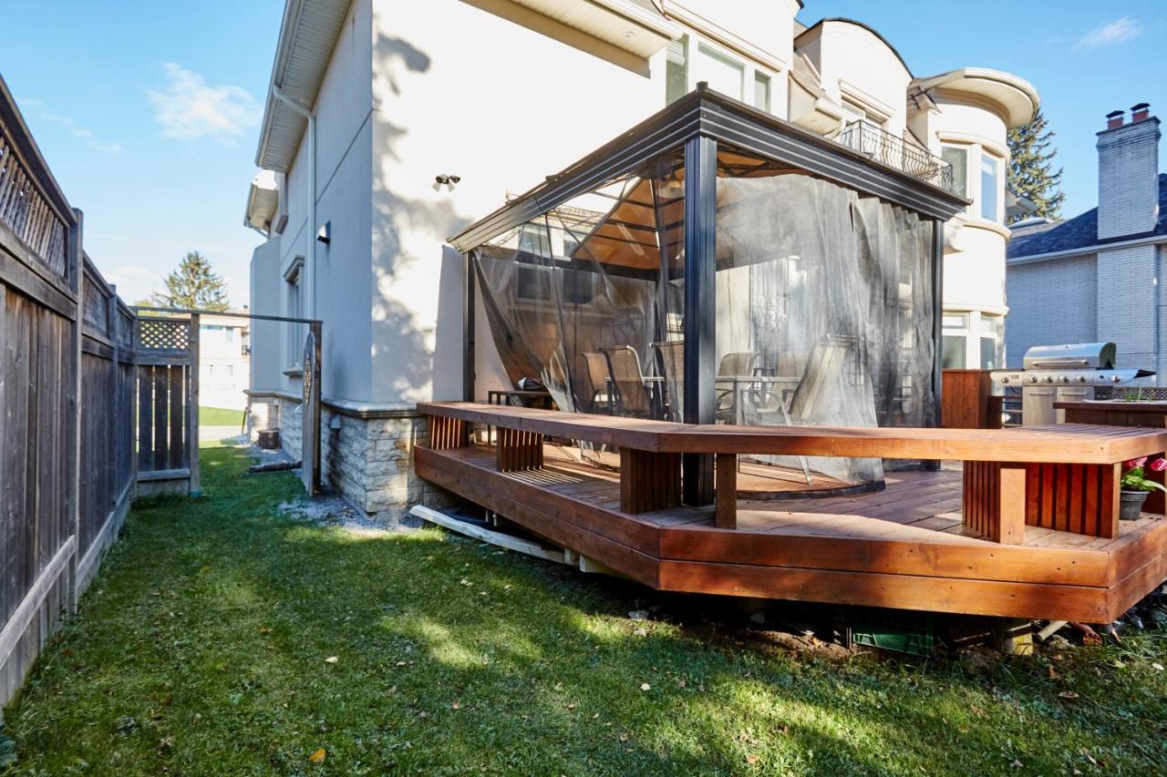 Elegant Apartment With Sauna トロント エクステリア 写真